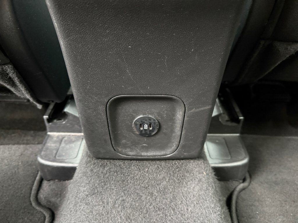 Used 2025 Ford Escape Active AWD/4WD image 36