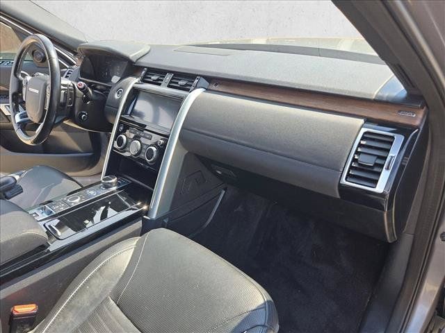 Used 2020 Land Rover Discovery HSE AWD/4WD image 23