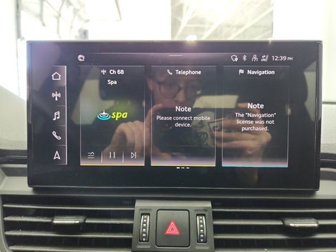 Used 2023 Audi Q5 2.0T Premium w/ Convenience Package image 19