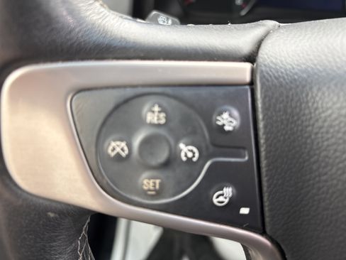 Used 2016 GMC Yukon Denali w/ Open Road Package image 17