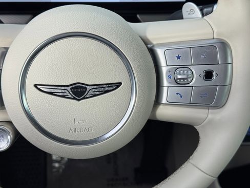 Used 2024 Genesis GV60 RWD w/ Cargo Package image 24