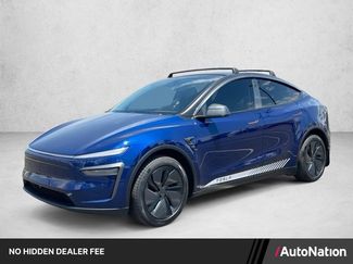 Used 2026 Tesla Model Y 2WD video 1