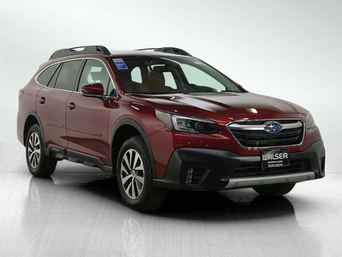 Used 2022 Subaru Outback Premium image 7