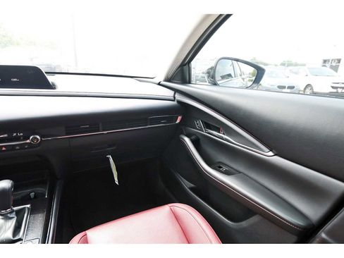 Used 2023 MAZDA CX-30 AWD 2.5 S w/ Preferred Package image 7