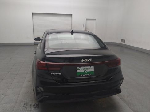 Used 2023 Kia Forte LXS w/ LXS Technology Package image 6