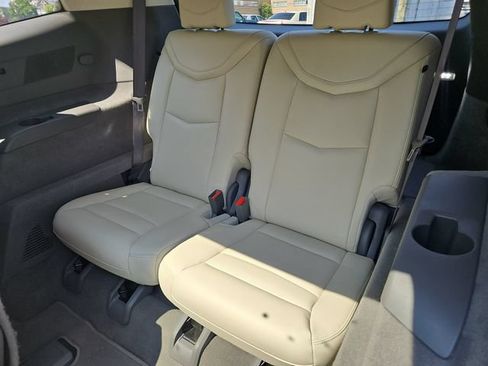 Certified 2023 Cadillac XT6 Premium Luxury w/ Technology Package AWD/4WD image 27