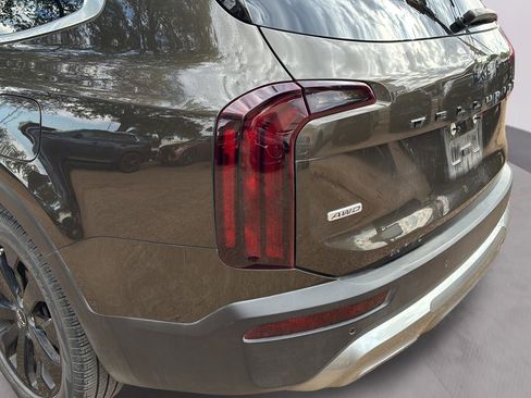 Used 2022 Kia Telluride S AWD/4WD image 41