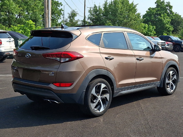 Used 2016 Hyundai Tucson Limited w/ Option Group 03 AWD/4WD image 7