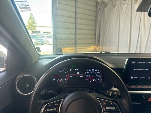 Used 2024 Kia Forte LXS image 22