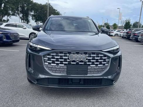 Used 2025 Audi Q5 Prestige AWD/4WD image 2