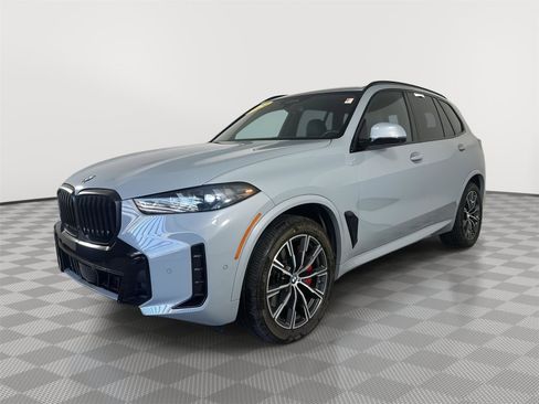 Used 2024 BMW X5 xDrive40i w/ M Sport Package AWD/4WD image 3