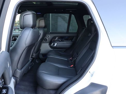 Used 2020 Land Rover Range Rover HSE image 39