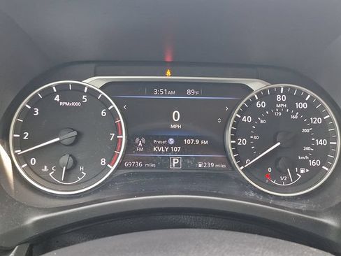 Certified 2022 Nissan Sentra SV FWD image 12