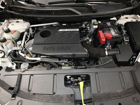 Used 2025 Nissan Rogue SV FWD image 25