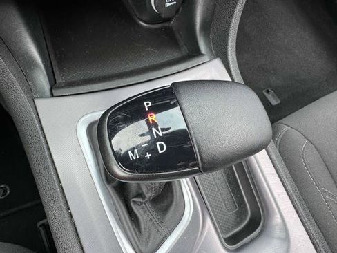 Used 2023 Dodge Charger SXT image 22