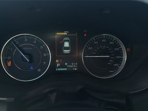 Used 2018 Subaru Crosstrek 2.0i Limited image 11