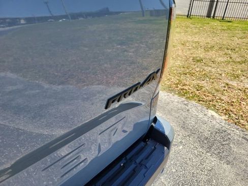 Used 2024 Nissan Frontier PRO-4X w/ Technology Package image 7