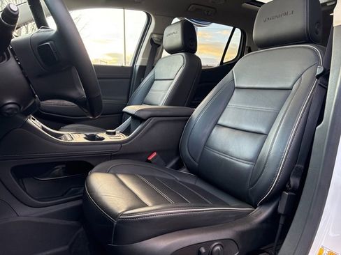 Used 2023 GMC Acadia Denali w/ Denali Technology Package image 19