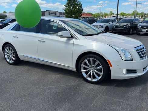 Used 2015 Cadillac XTS Luxury w/ Driver Awareness Package FWD image 8