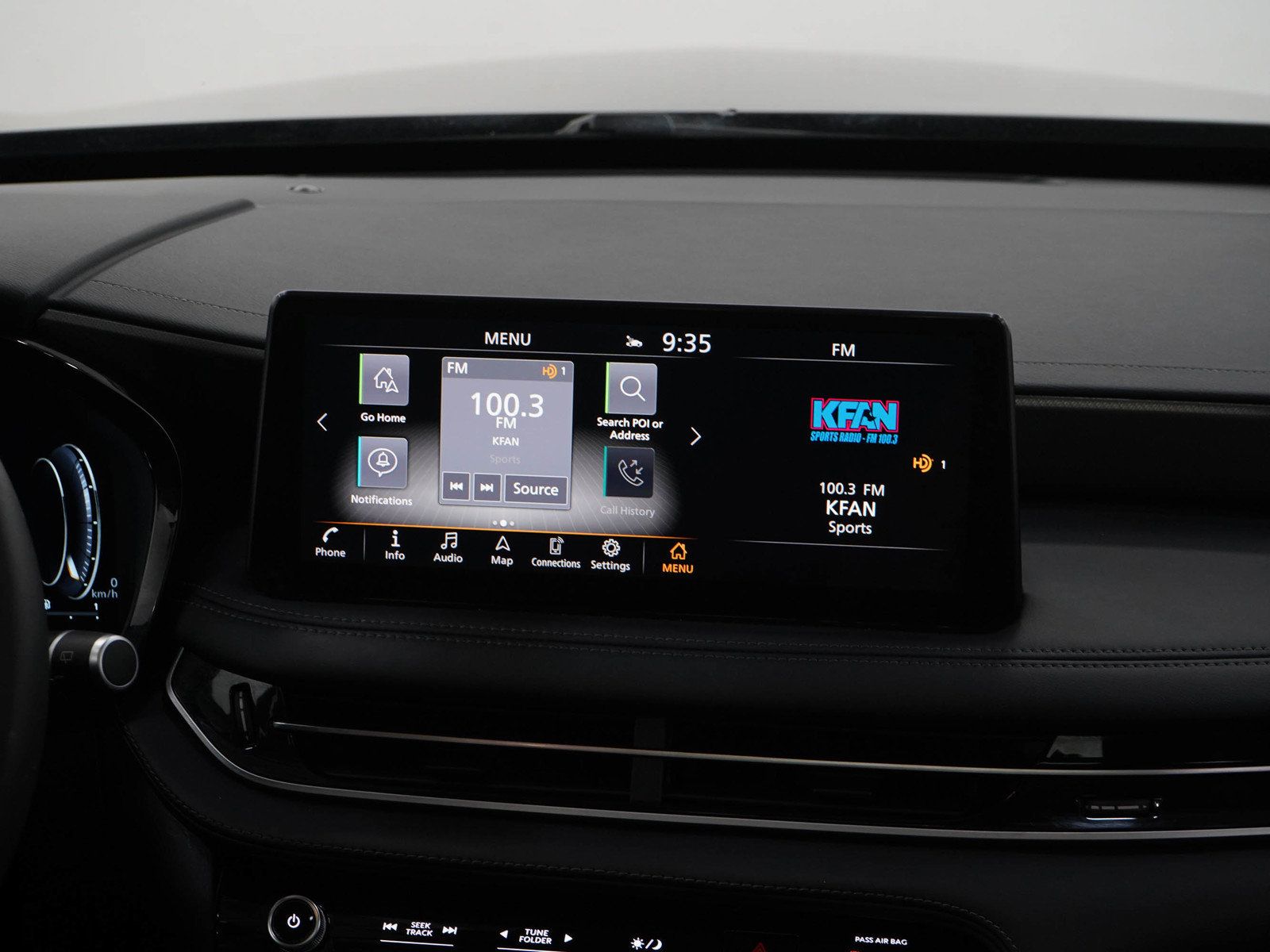 Used 2025 INFINITI QX60 Luxe AWD/4WD image 16