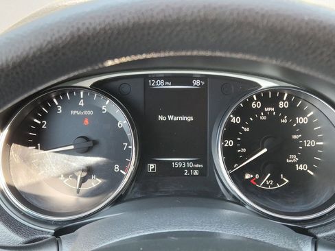 Used 2015 Nissan Rogue SV w/ SV Moonroof Package image 20