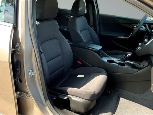 Used 2024 Chevrolet Malibu LT FWD image 27