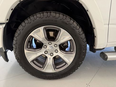 Used 2020 RAM 1500 Laramie image 61