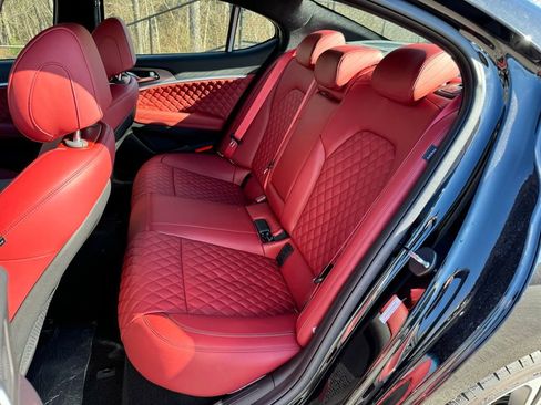 Used 2025 Genesis G70 3.3T Advanced w/ Sport Prestige Package image 22