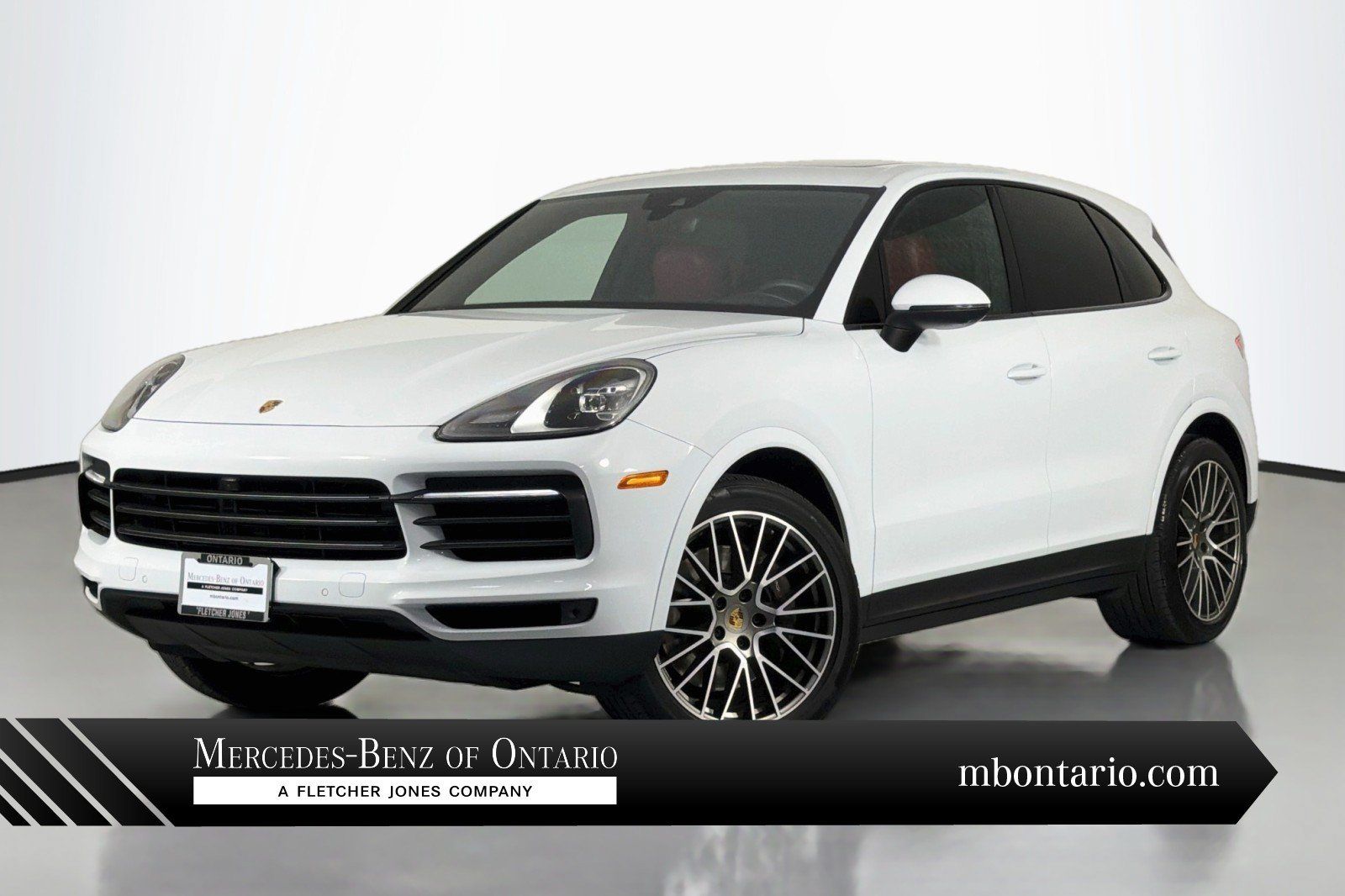 Used 2023 Porsche Cayenne Platinum Edition AWD/4WD image 1