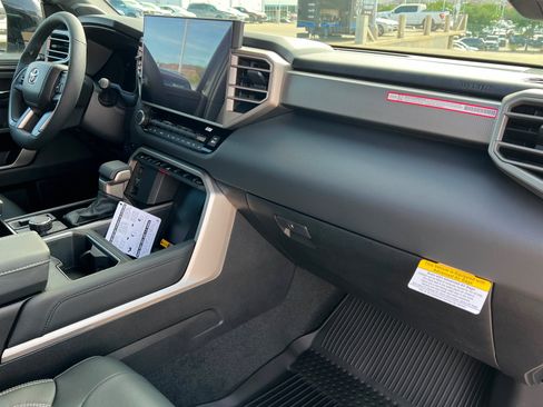 New 2026 Toyota Tundra Limited AWD/4WD image 23