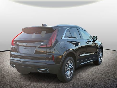 Certified 2025 Cadillac XT4 Premium Luxury image 2