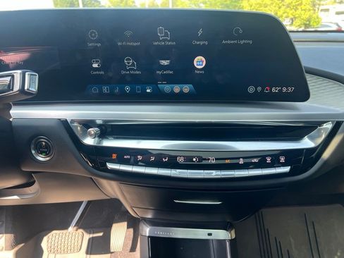 Certified 2024 Cadillac Lyriq Sport w/ LPO, Floor Liner Package AWD/4WD image 15