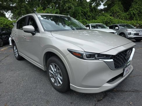 Used 2025 MAZDA CX-5 AWD 2.5 S w/ Select Package image 3