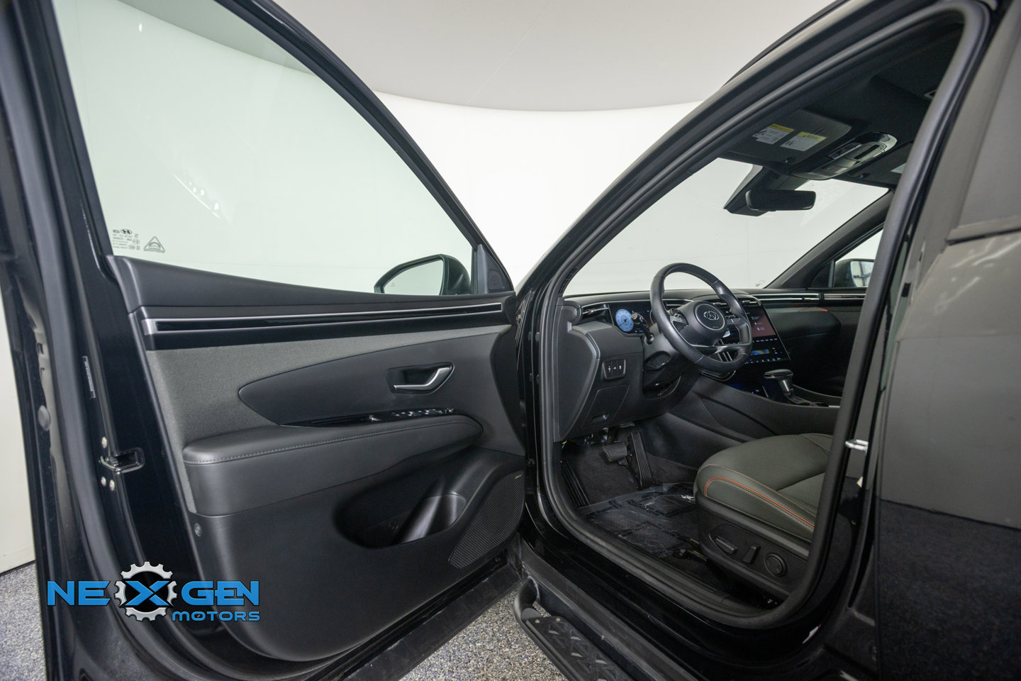 Used 2023 Hyundai Santa Cruz Limited AWD/4WD image 10