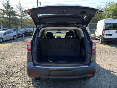 Used 2019 Subaru Ascent Limited AWD/4WD image 27