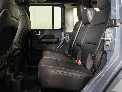 New 2026 Jeep Wrangler Unlimited Sahara AWD/4WD image 35