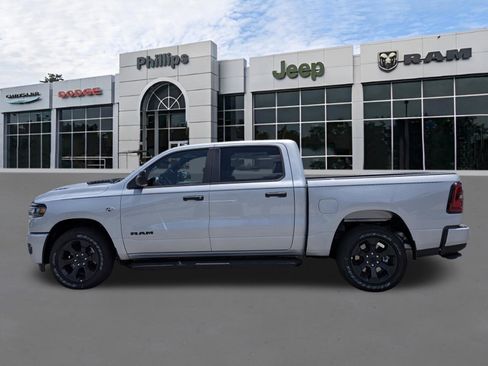 New 2026 RAM 1500 Express AWD/4WD image 6