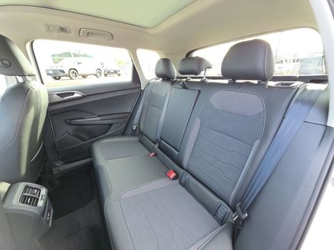 New 2026 Volkswagen Taos SE AWD/4WD image 22