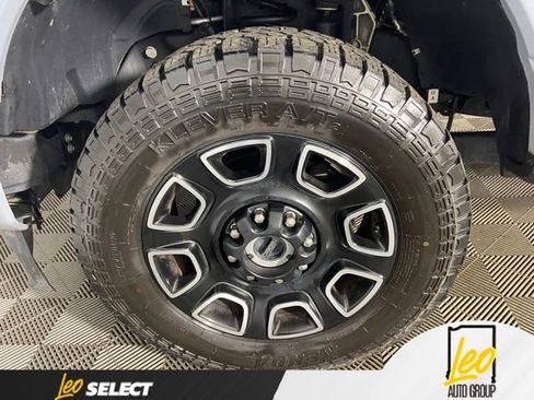 Used 2024 Ford F350 Platinum AWD/4WD image 30