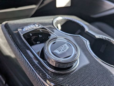 New 2026 Cadillac Optiq Sport 1 image 22