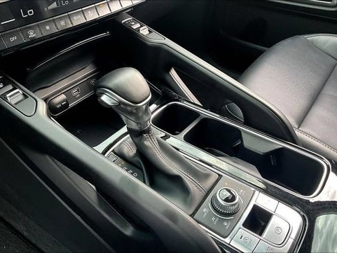 Used 2023 Kia Telluride S AWD/4WD image 18