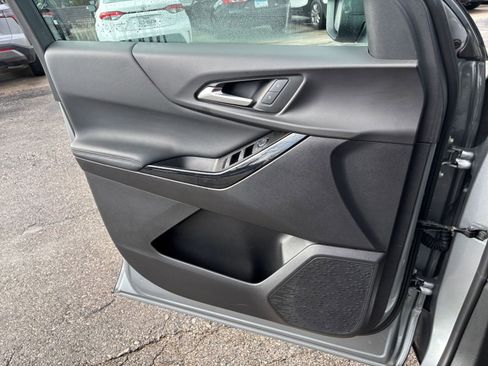 Used 2025 Chevrolet Equinox LT image 20