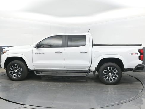 Certified 2023 Chevrolet Colorado LT w/ LT Convenience Package III image 7