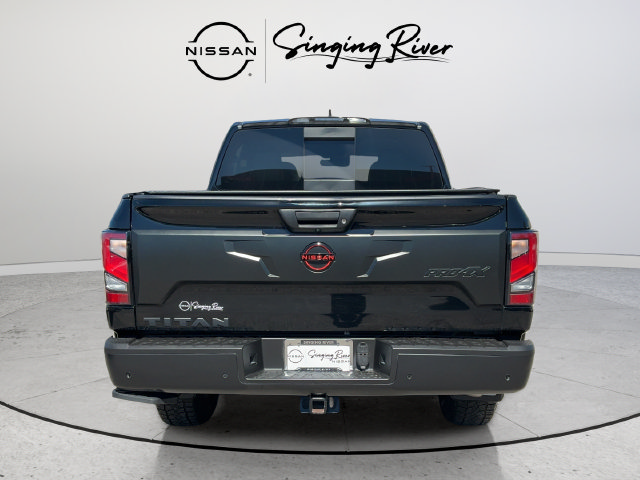 Used 2024 Nissan Titan PRO-4X w/ Pro-4x Convenience Package AWD/4WD image 6
