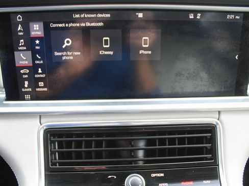 Used 2018 Porsche Panamera 4S image 49