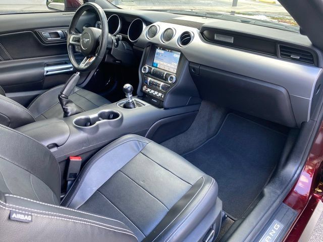 Used 2018 Ford Mustang GT Premium w/ Black Accent Package RWD image 23