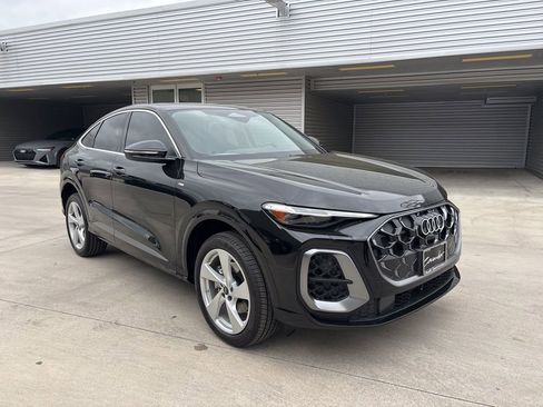 New 2025 Audi Q5 Premium Plus image 3