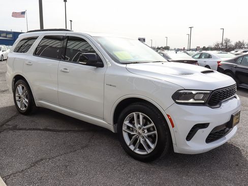 Used 2024 Dodge Durango R/T image 3