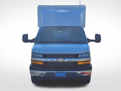 New 2025 Chevrolet Express 3500 w/ Power Convenience Package