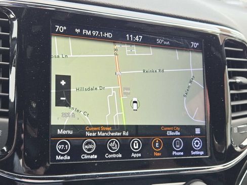 Used 2019 Jeep Grand Cherokee Limited image 27